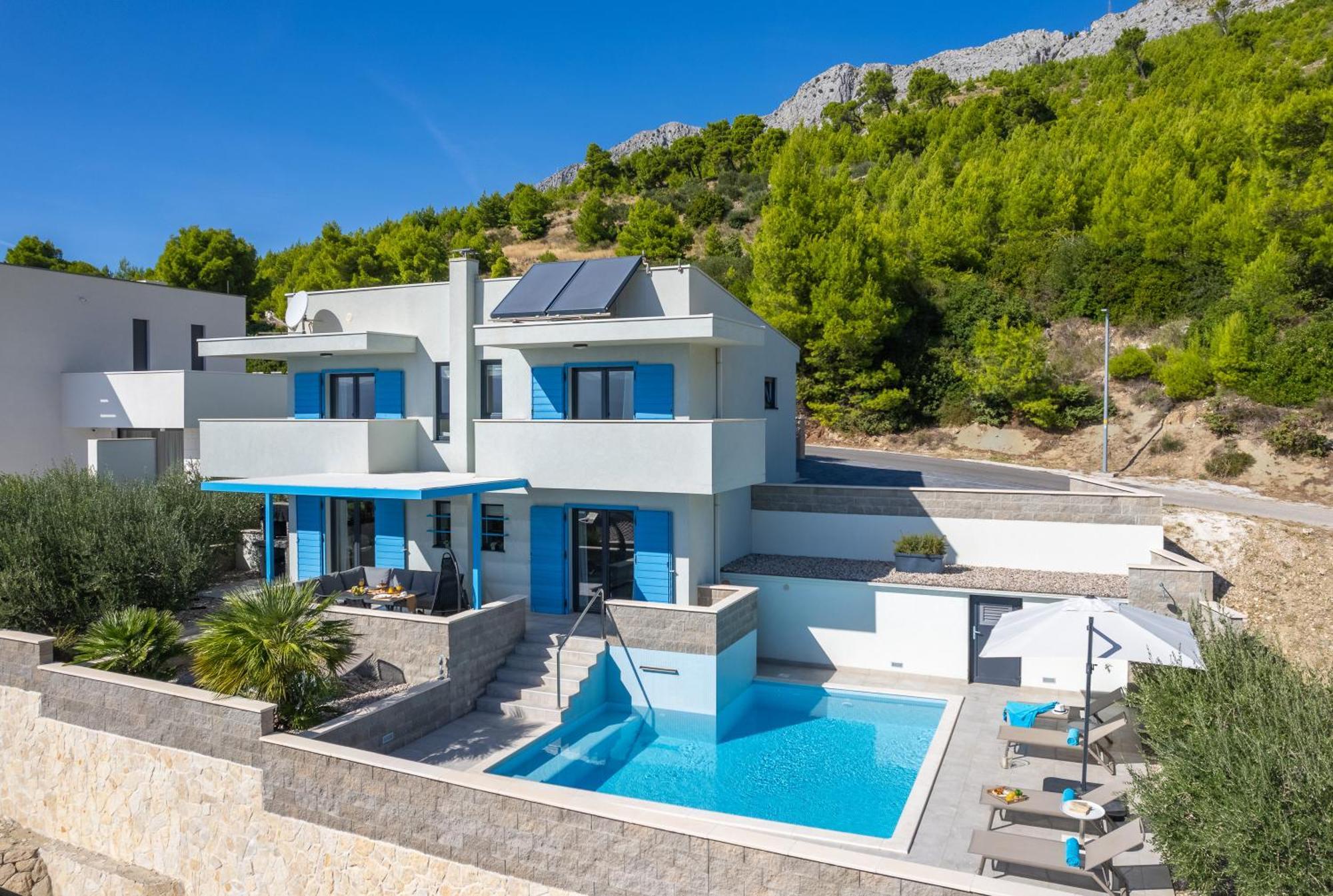 Villa Allegra With 32Msq Heated Pool, 300M Far From Sandy Beaches, Open Sea View Omis Luaran gambar