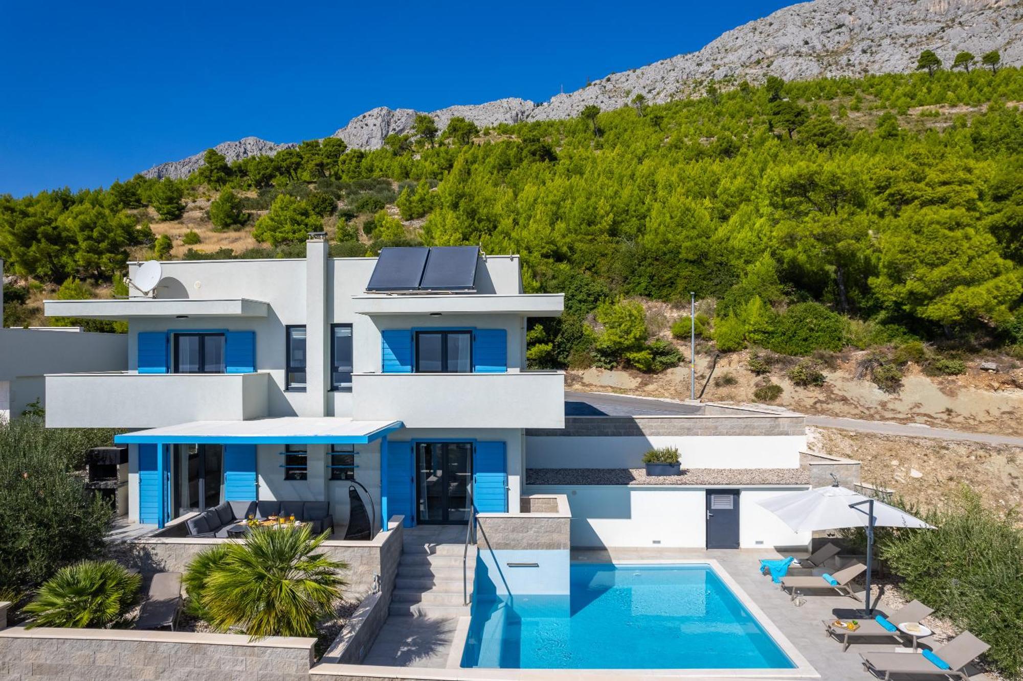 Villa Allegra With 32Msq Heated Pool, 300M Far From Sandy Beaches, Open Sea View Omis Luaran gambar